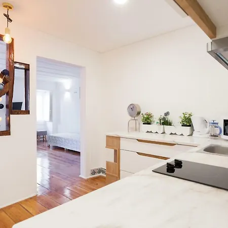Апартаменти Flh Principe Real Comfortable Flat Лісабон